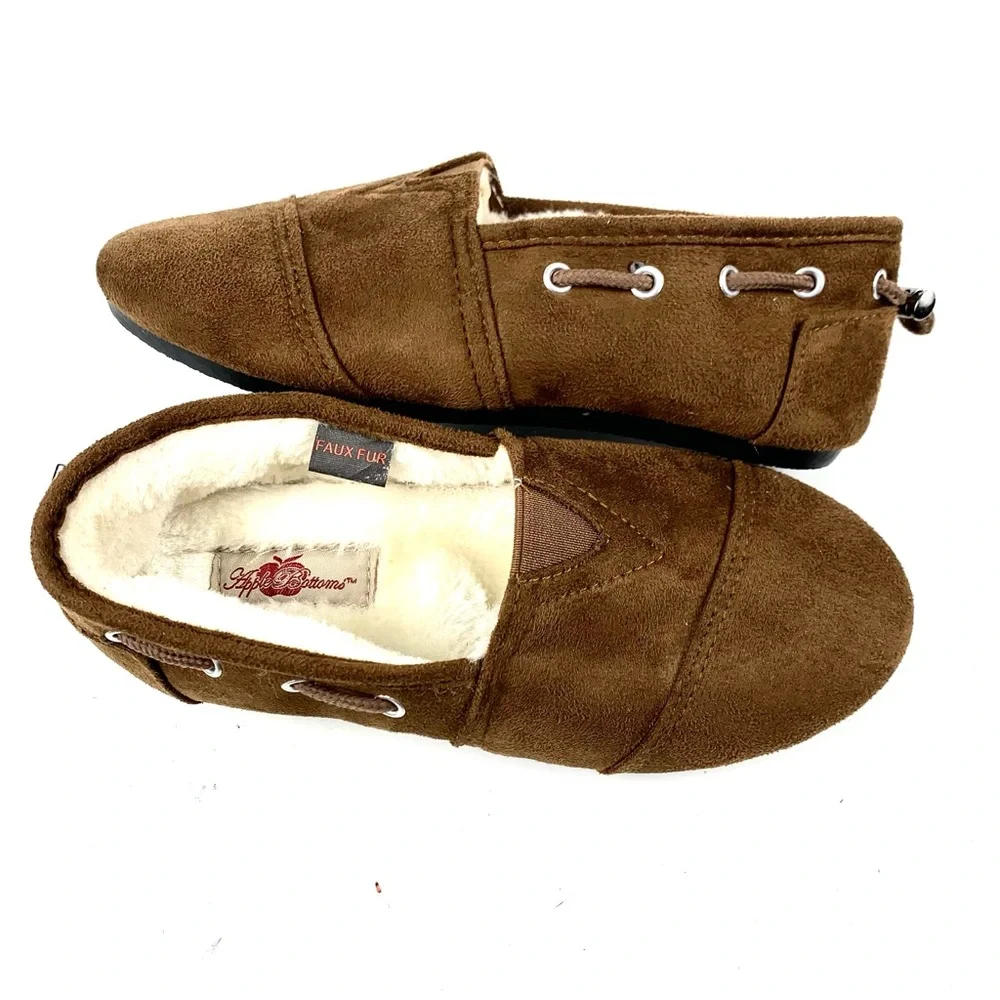 Apple Blossoms Youth Brown Suede Faux Fur Slippers Size 3